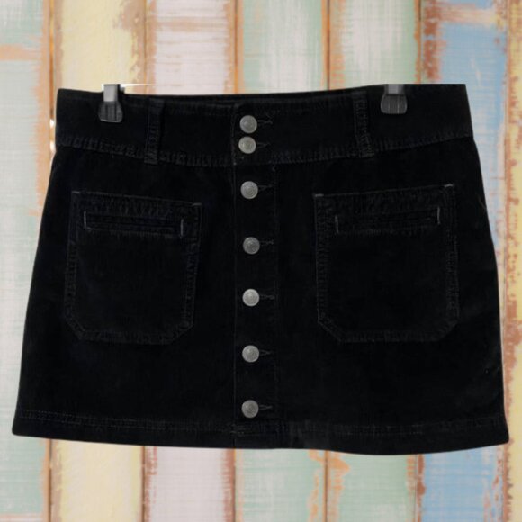 We The Free Dresses & Skirts - Free People We The Free Black Corduroy Mini Skirt - Size 28